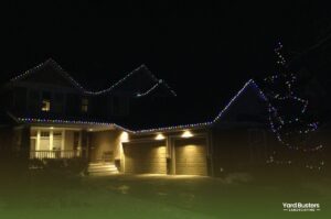 Modern House Warm White Christmas Light Display